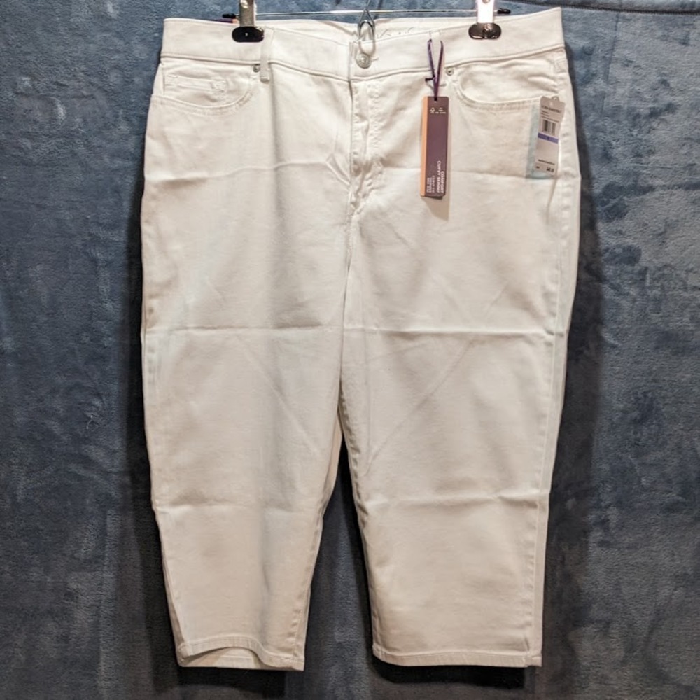 Gloria Vanderbilt Crystal White Comfort Curvy Skinny Skimmer Jeans Womens 18 NWT